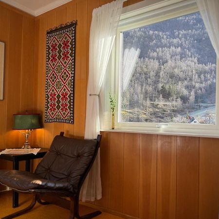Svingen Guesthouse - Panoramic Fjord Views In Flåm Zewnętrze zdjęcie