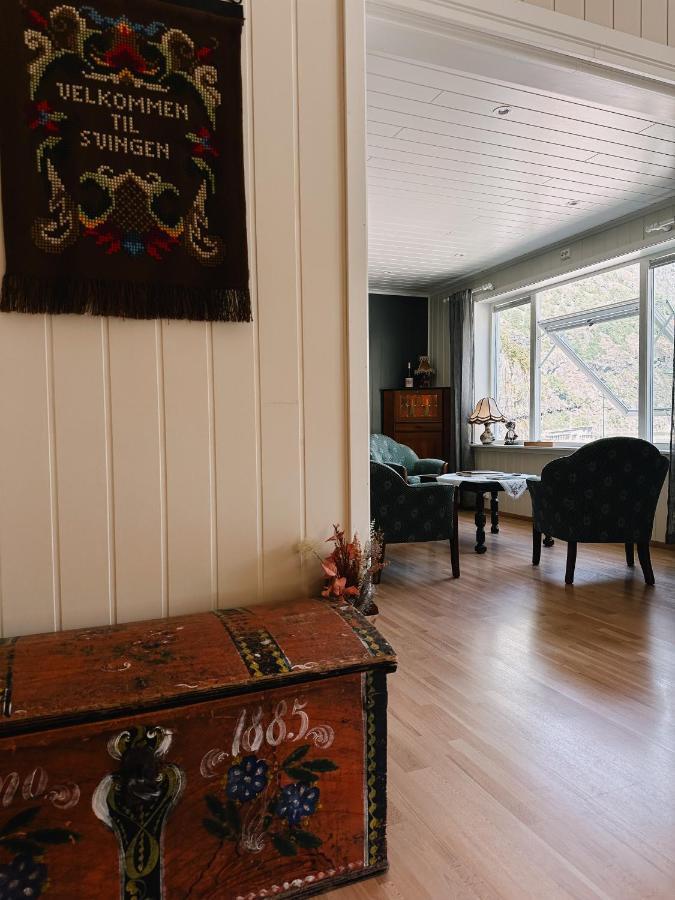 Svingen Guesthouse - Panoramic Fjord Views In Flåm Zewnętrze zdjęcie